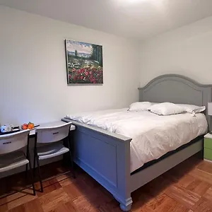 Airnest Homestay Vancouver